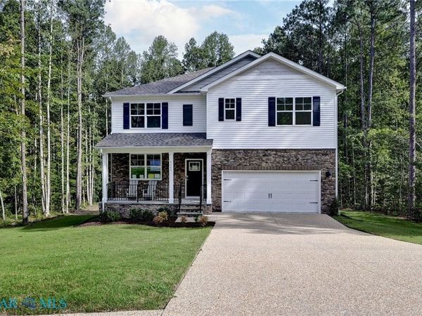 8685 Thomas Jefferson Way , Gloucester, VA 23061