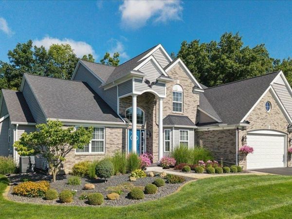 4414 Mckenna , Adrian, MI 49221
