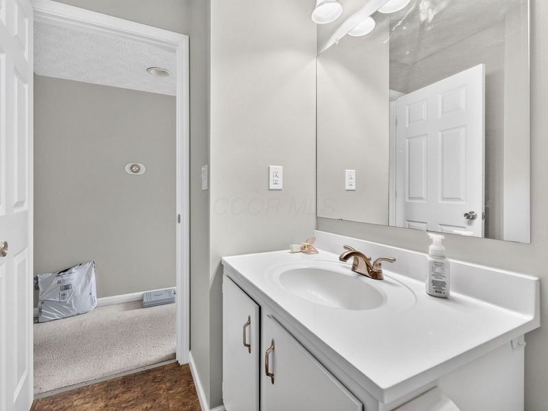 1561 Park Place Drive, Westerville, OH 43081 Photo 29
