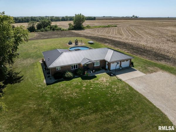 2368 N 800th Avenue, Liberty, IL 62347