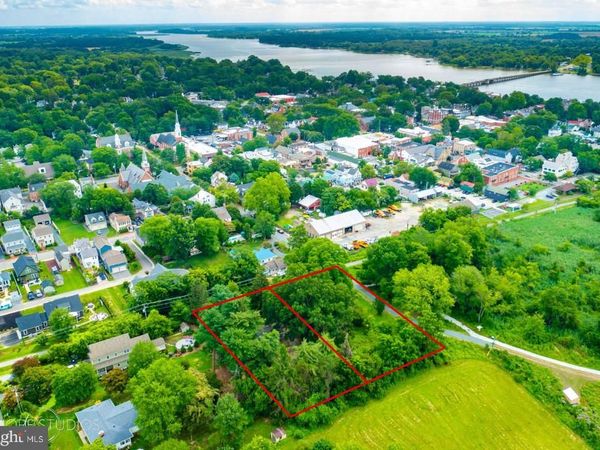 302 S MILL STREET , CHESTERTOWN, MD 21620