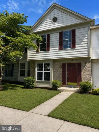 18 HIDDENCREEK COURT , OWINGS MILLS, MD 21117