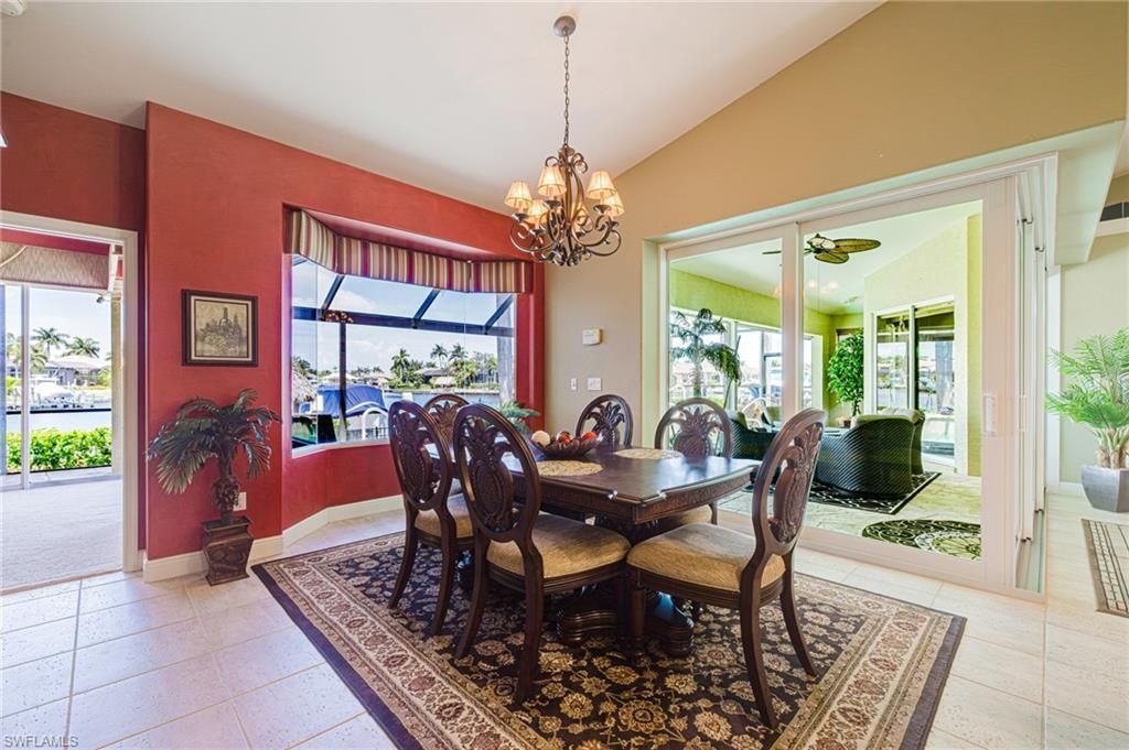 1925 Harbour Cir, Cape Coral, FL 33914 Photo