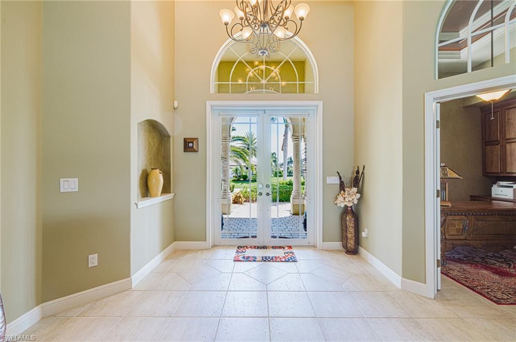 1925 Harbour Cir, Cape Coral, FL 33914 Photo