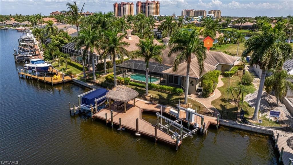 1925 Harbour Cir, Cape Coral, FL 33914 Photo