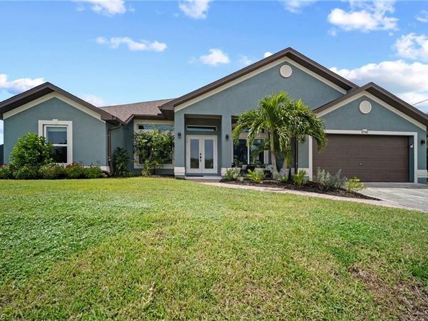 2702 NE 1st AVE , CAPE CORAL, FL 33909