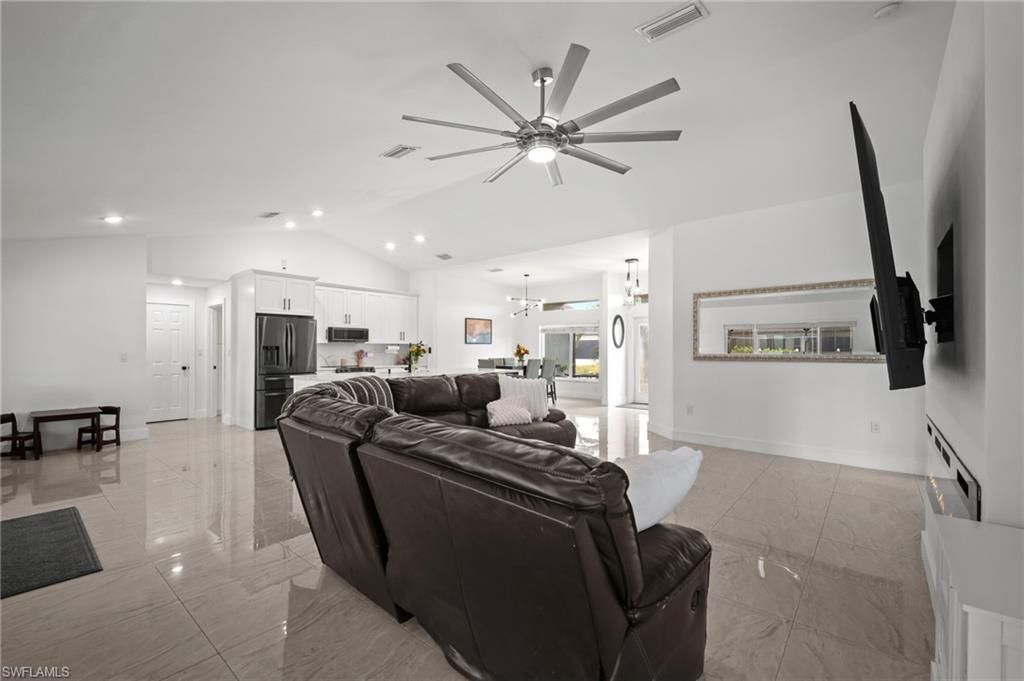 2702 NE 1st Ave , Cape Coral, FL 33909 Photo