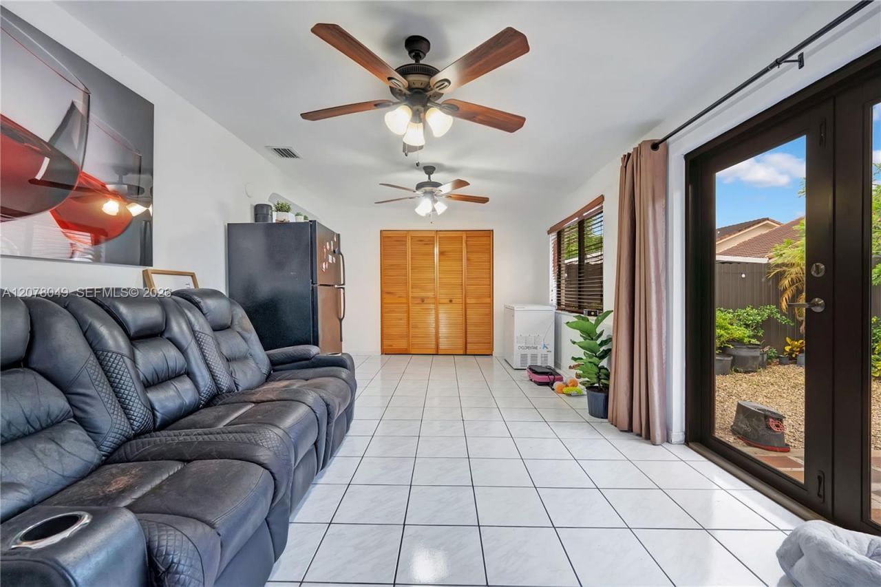 5670 W 20th Ct , Hialeah, FL 33016 Photo