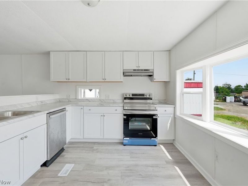 10341 Lincoln way E, Unit Lot 42, Orrville, OH 44667 Photo 3