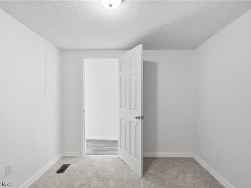 10341 Lincoln way E, Unit Lot 42, Orrville, OH 44667 Photo 9