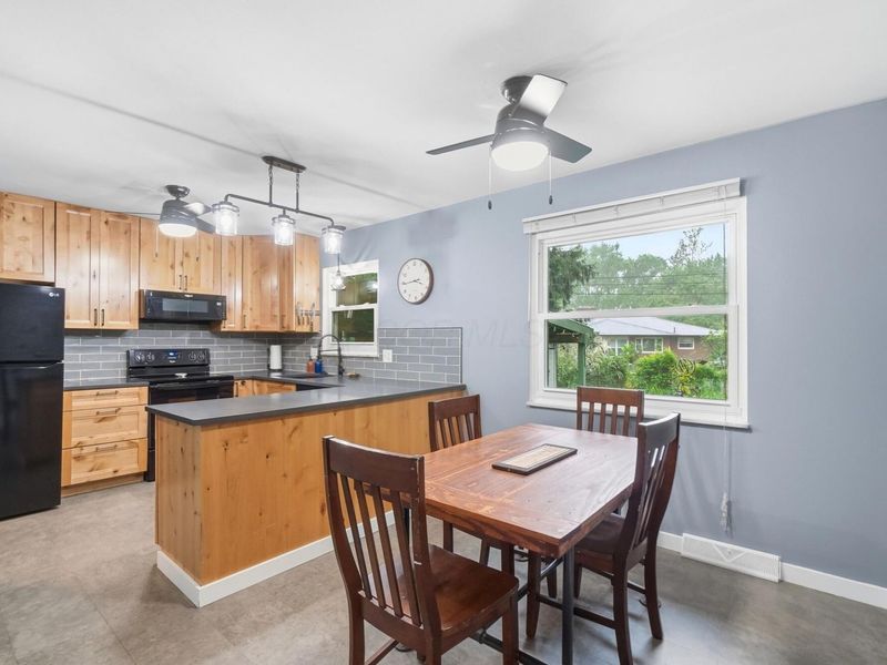 5425 Rockwood Road, Columbus, OH 43229 Photo 8