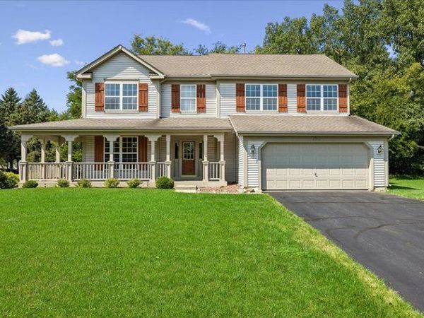 650 Glenbrook Road , Crystal Lake, IL 60012