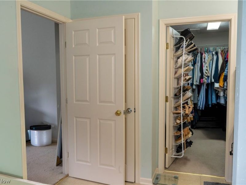 8858 Jordan Court, North Ridgeville, OH 44039 Photo 18