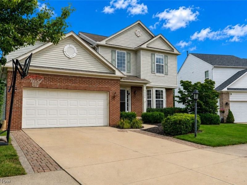 8858 Jordan Court, North Ridgeville, OH 44039 Photo 2