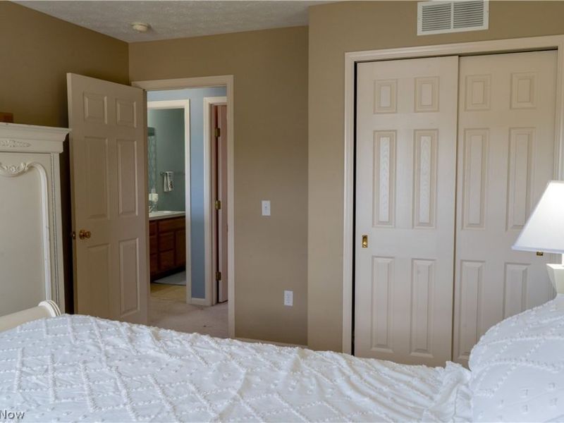 8858 Jordan Court, North Ridgeville, OH 44039 Photo 23