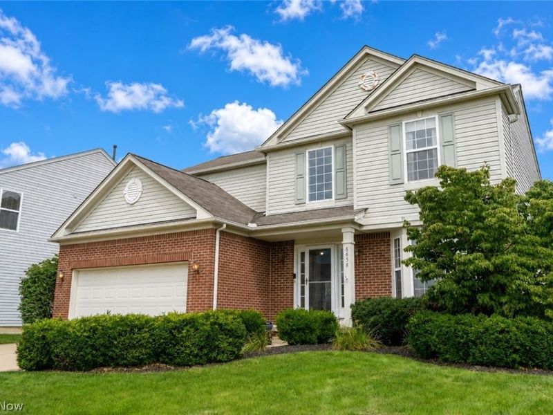 8858 Jordan Court, North Ridgeville, OH 44039 Photo 3