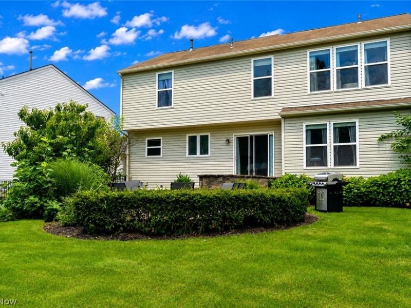 8858 Jordan Court, North Ridgeville, OH 44039 Photo 5