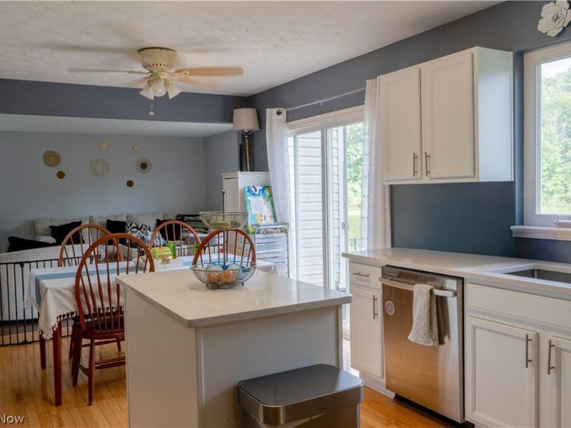 8858 Jordan Court, North Ridgeville, OH 44039 Photo 8
