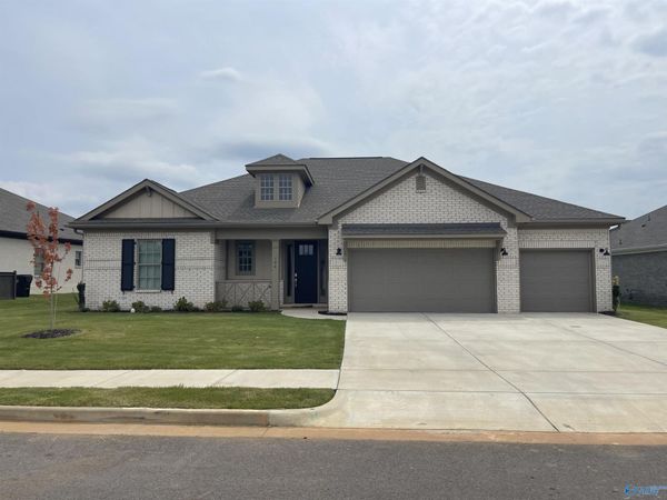 104 Clift Creek Drive, Madison, AL 35757