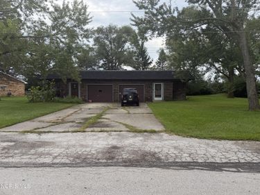 6861 William Drive, Perrysburg, OH 43551