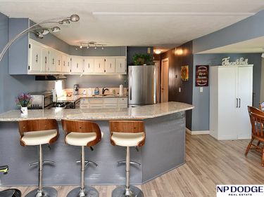 12816 Sprague Plaza, Unit 140, Omaha, NE 68164