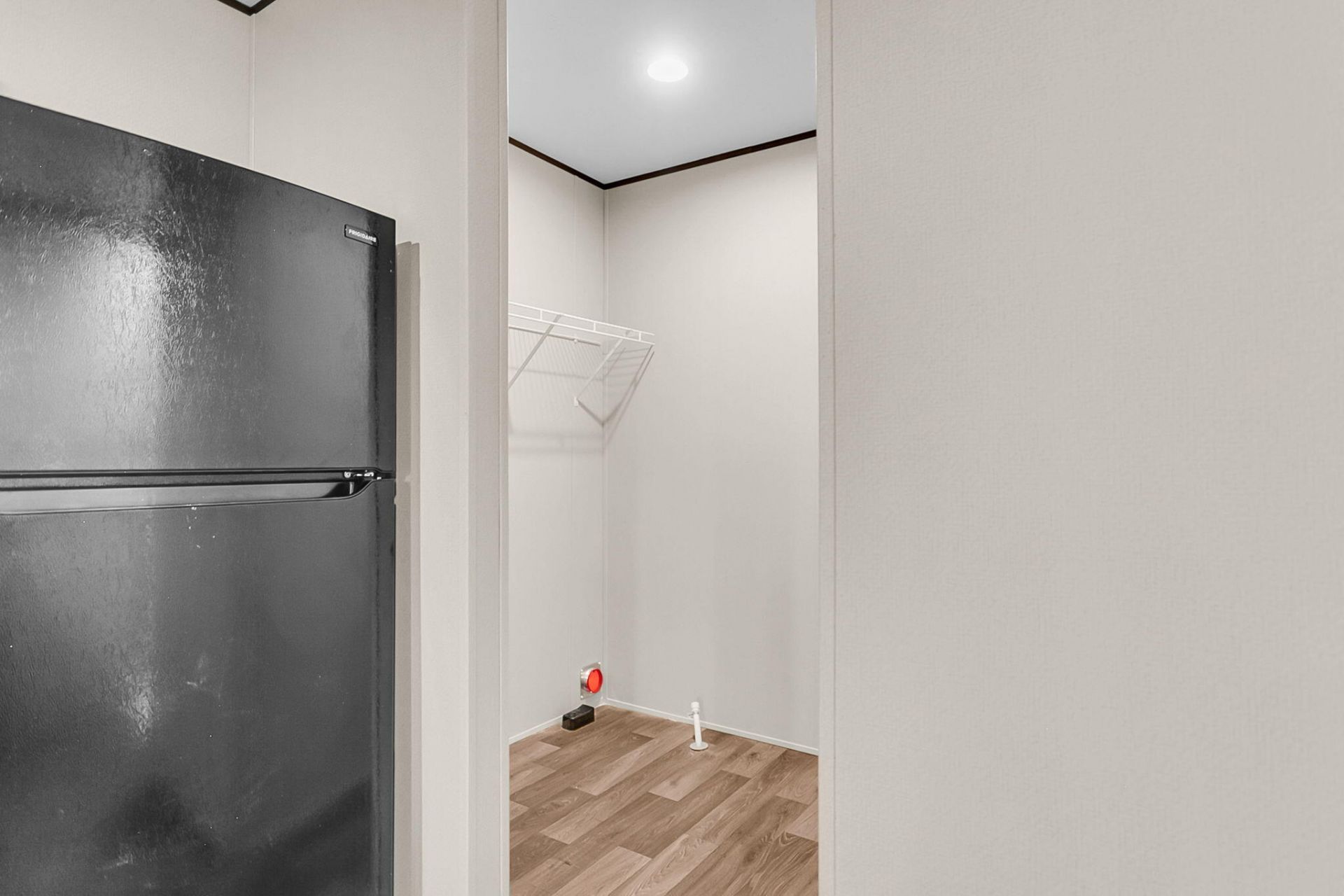 402 Marion Road Photo 21