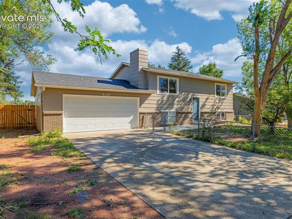 2010 Hampton South Street, Colorado Springs, CO 80906