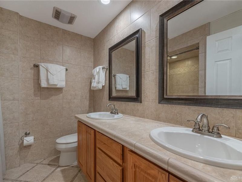 974 Hyde Park Drive, Centerville, OH 45429 Photo 35
