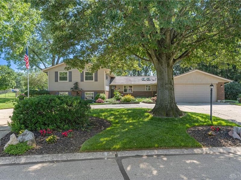 974 Hyde Park Drive, Centerville, OH 45429 Photo 4
