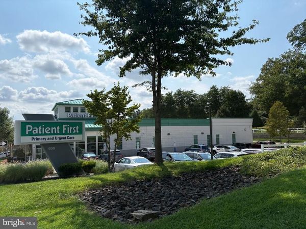 944 OLD YORK ROAD, ABINGTON, PA 19001