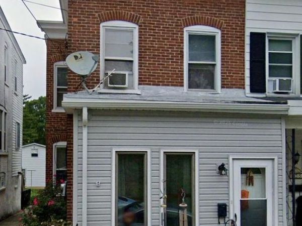 27 APPLE STREET, BOYERTOWN, PA 19512