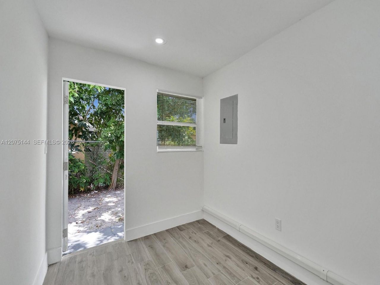 5740 Mayo St, Hollywood, FL 33023 Photo