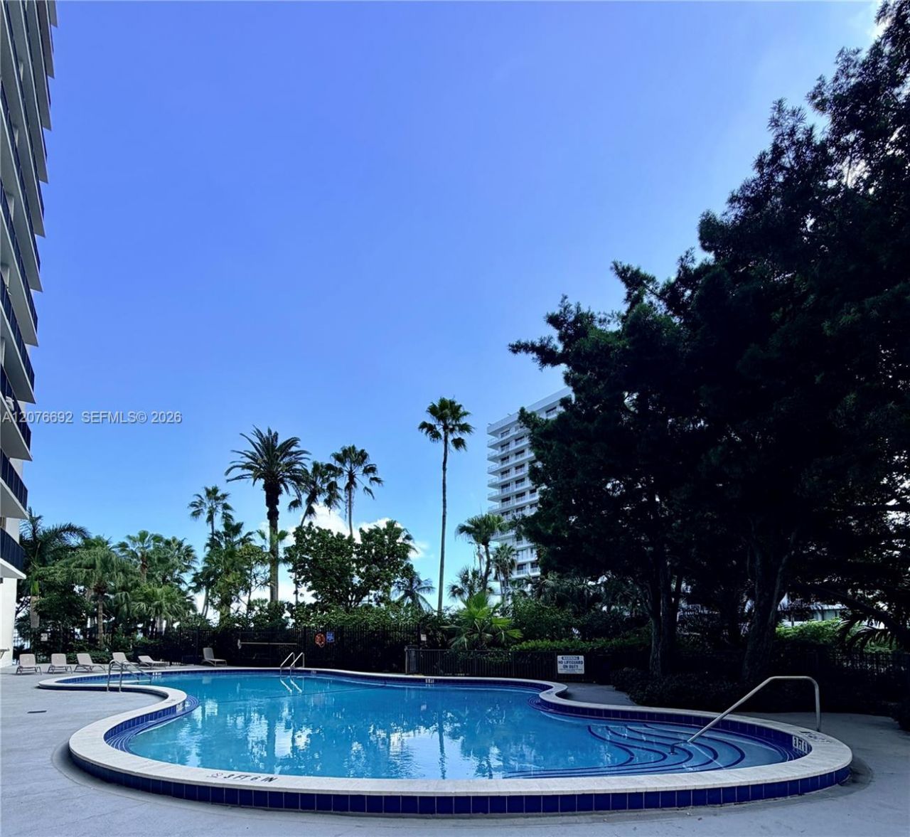 1450 Brickell Bay Dr, Unit 1410, Miami, FL 33131 Photo