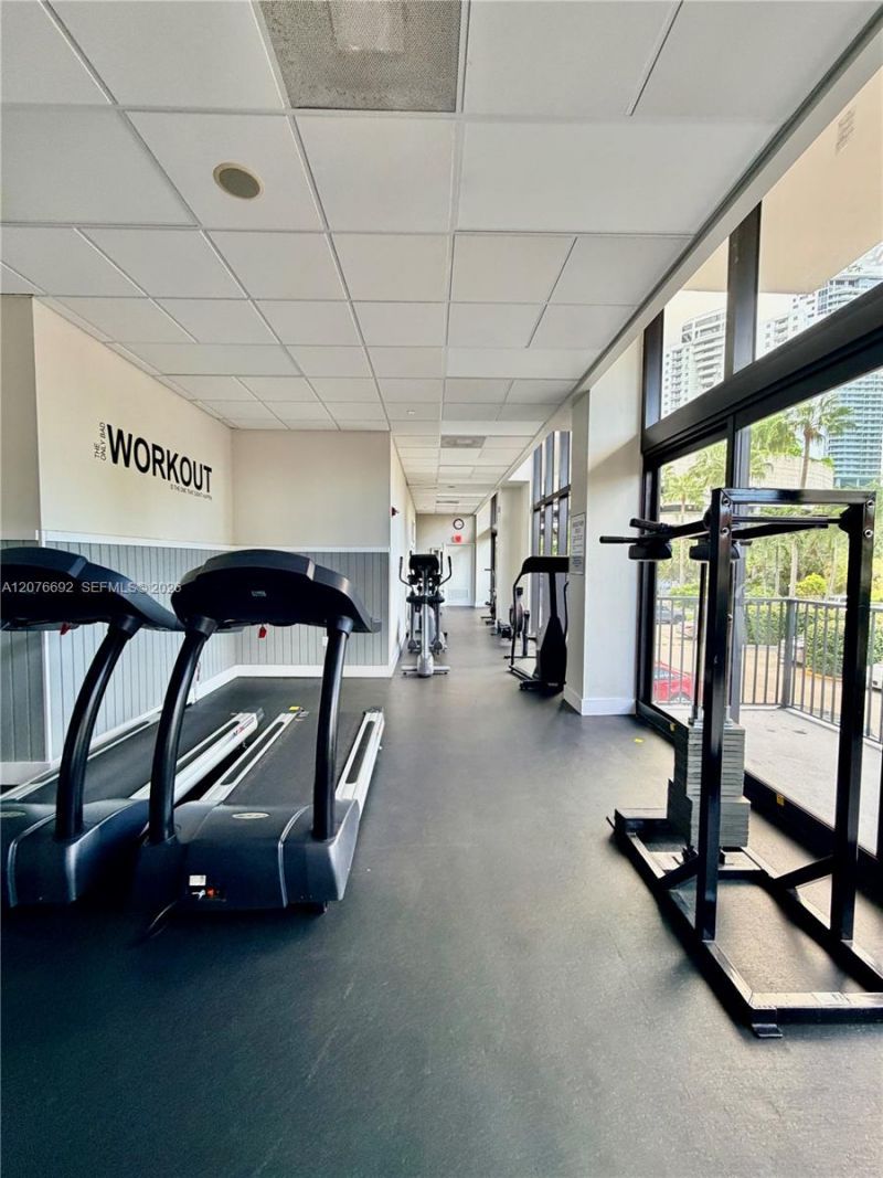 1450 Brickell Bay Dr, Unit 1410, Miami, FL 33131 Photo