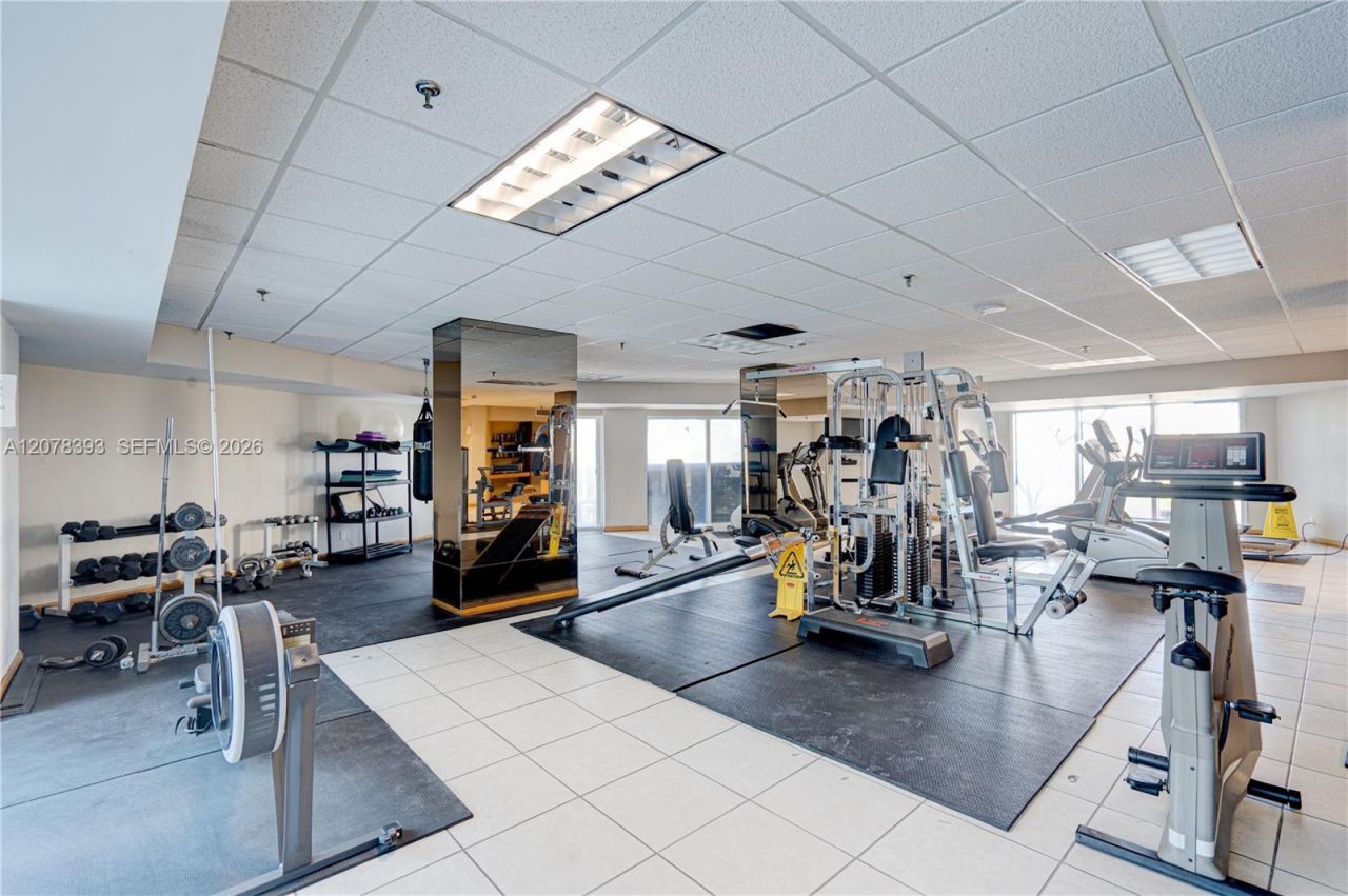 2401 Collins Ave, Unit 1711, Miami Beach, FL 33140 Photo