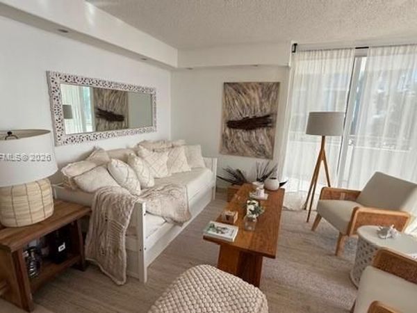 15645 Collins Ave , Unit 206, Sunny Isles Beach, FL 33160