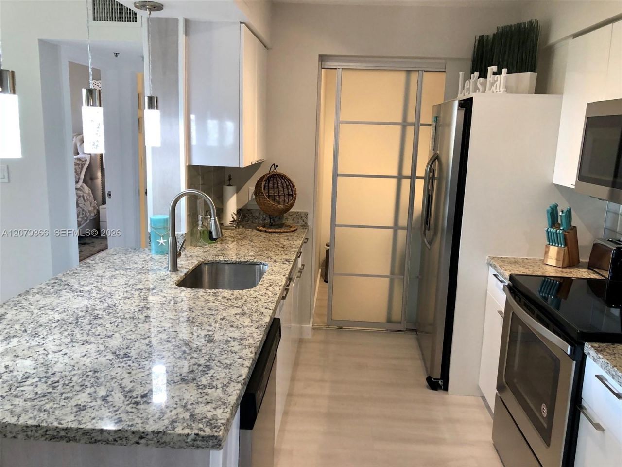 19999 E Country Club Dr , Unit 1405, Aventura, FL 33180 Photo
