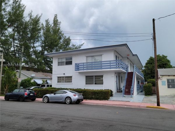 7725 Carlyle Ave , Unit 9, Miami Beach, FL 33141