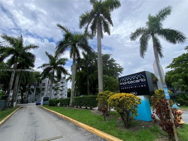 488 NW 165th St Rd, Unit B-415, Miami, FL 33169