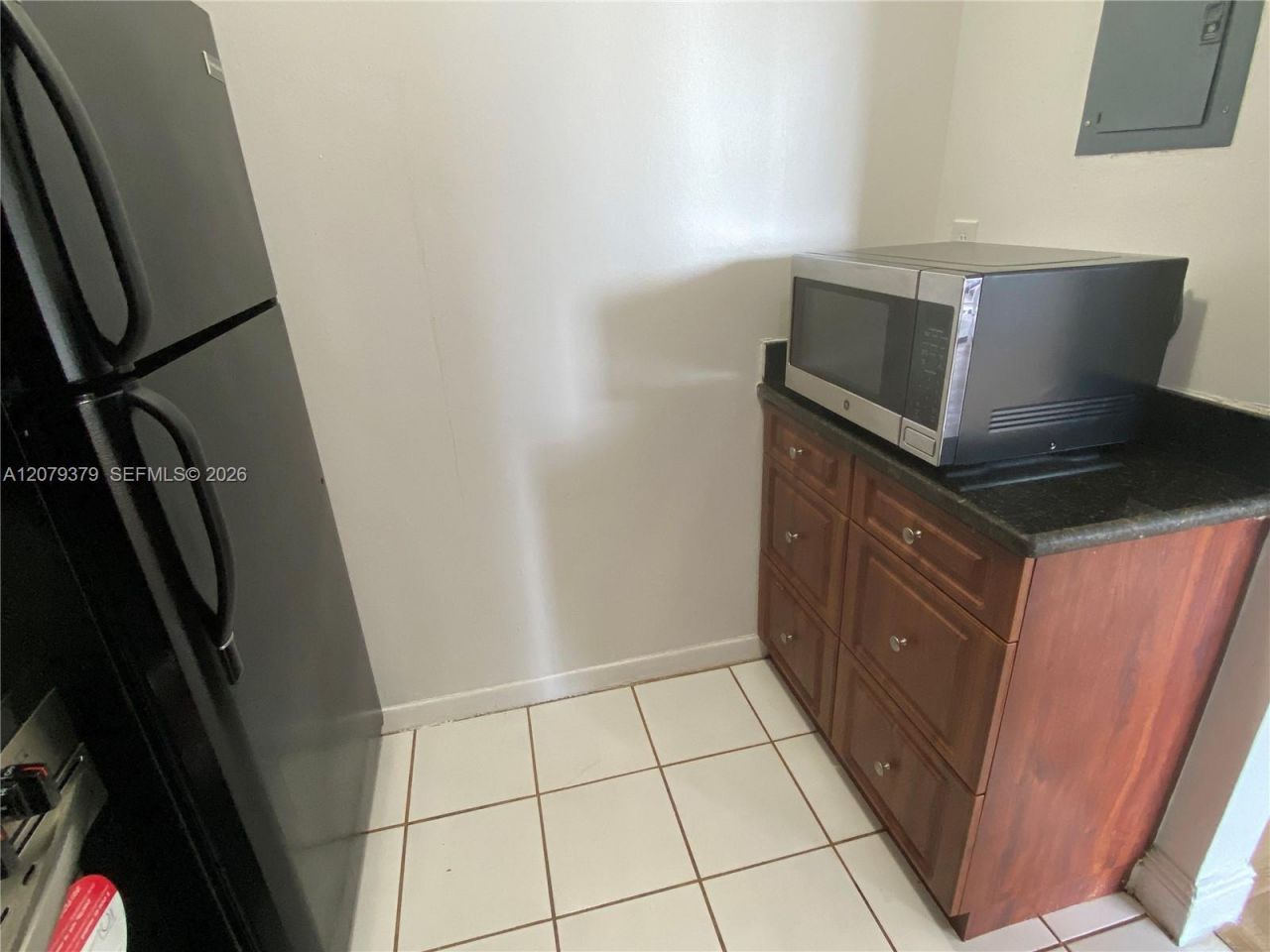 488 NW 165th St Rd, Unit B-415, Miami, FL 33169 Photo