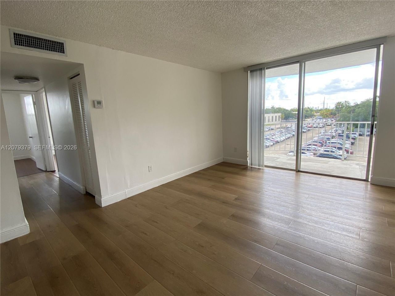 488 NW 165th St Rd, Unit B-415, Miami, FL 33169 Photo