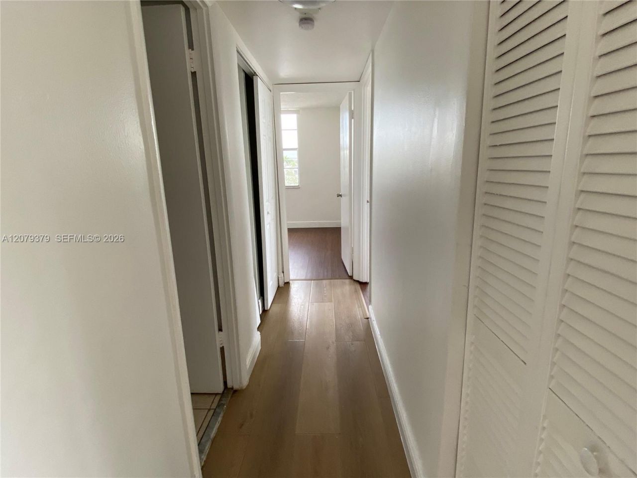 488 NW 165th St Rd, Unit B-415, Miami, FL 33169 Photo