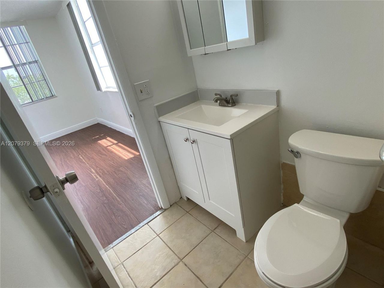 488 NW 165th St Rd, Unit B-415, Miami, FL 33169 Photo