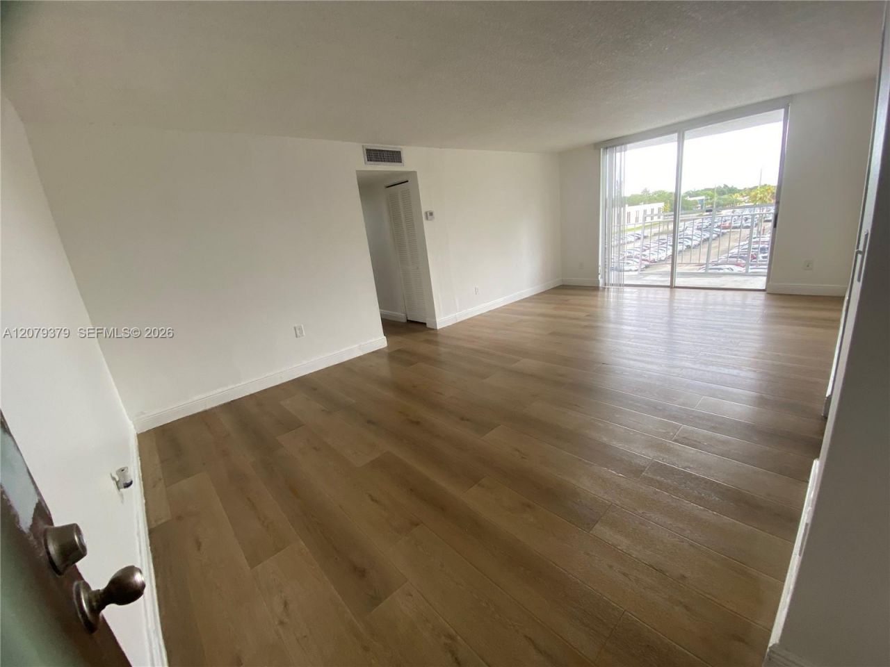 488 NW 165th St Rd, Unit B-415, Miami, FL 33169 Photo