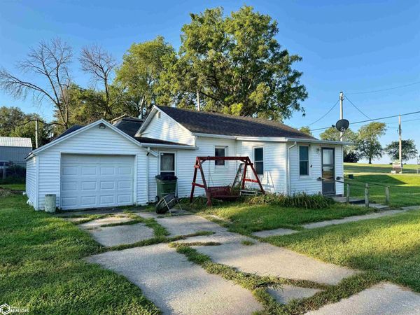 101 Cartwright Street, Rippey, IA 50235