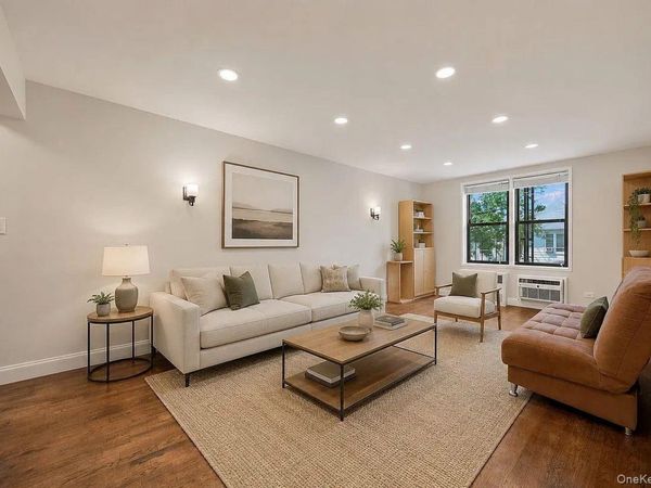 50-21 39th Place , Unit 2E, Sunnyside, NY 11104