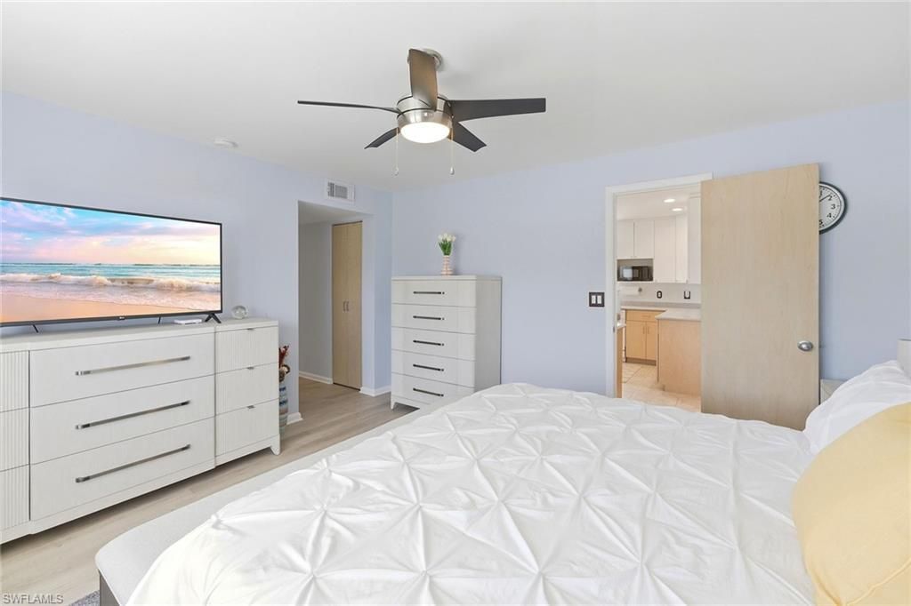 1100 8th Ave S, Unit 328H, Naples, FL 34102 Photo