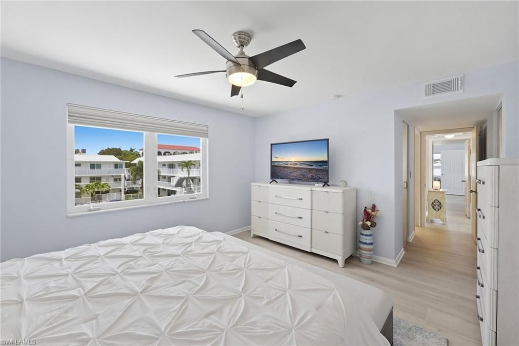 1100 8th Ave S, Unit 328H, Naples, FL 34102 Photo