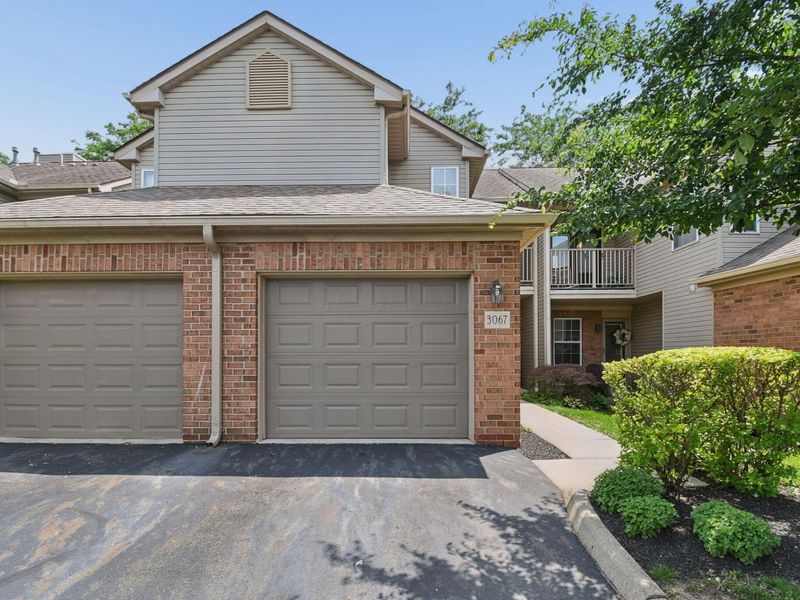 3067 Glenloch Circle, Dublin, OH 43017 Photo 5