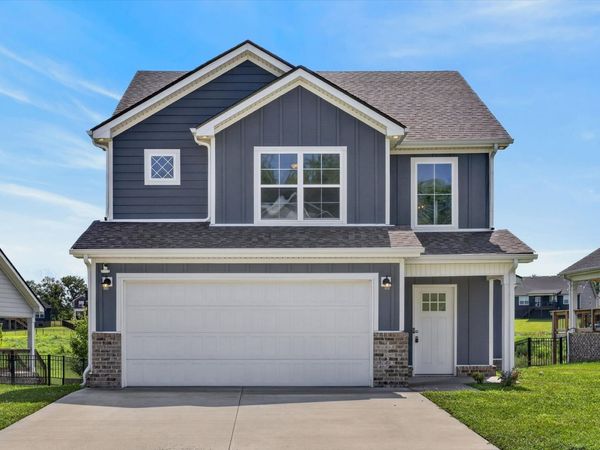 342 Frontier Dr, Clarksville, TN 37043